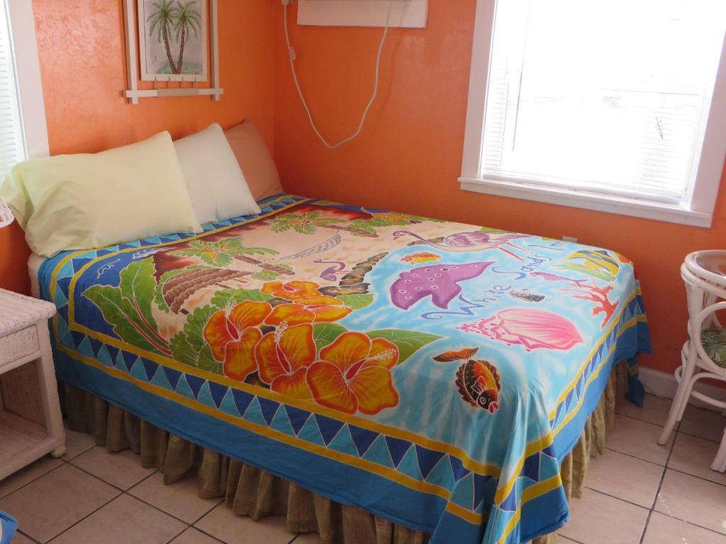 White Sands Inn Marathon Bagian luar foto