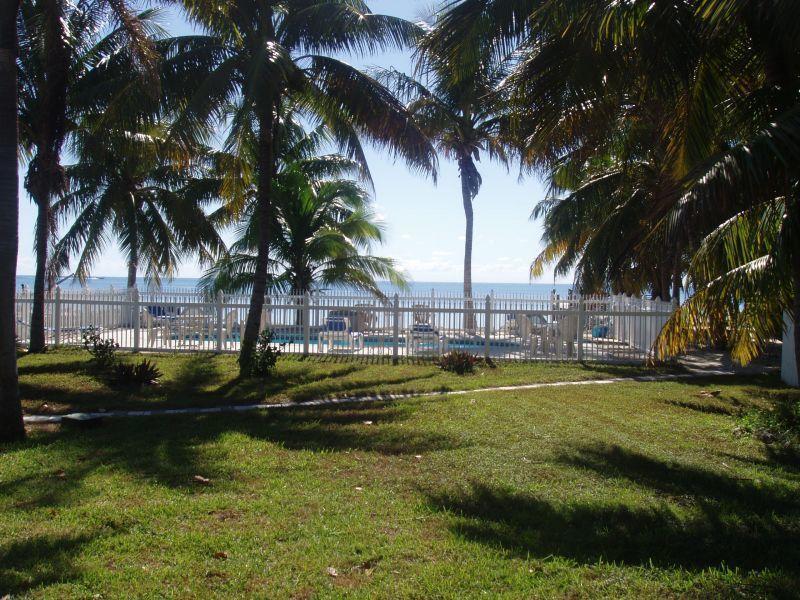 White Sands Inn Marathon Bagian luar foto